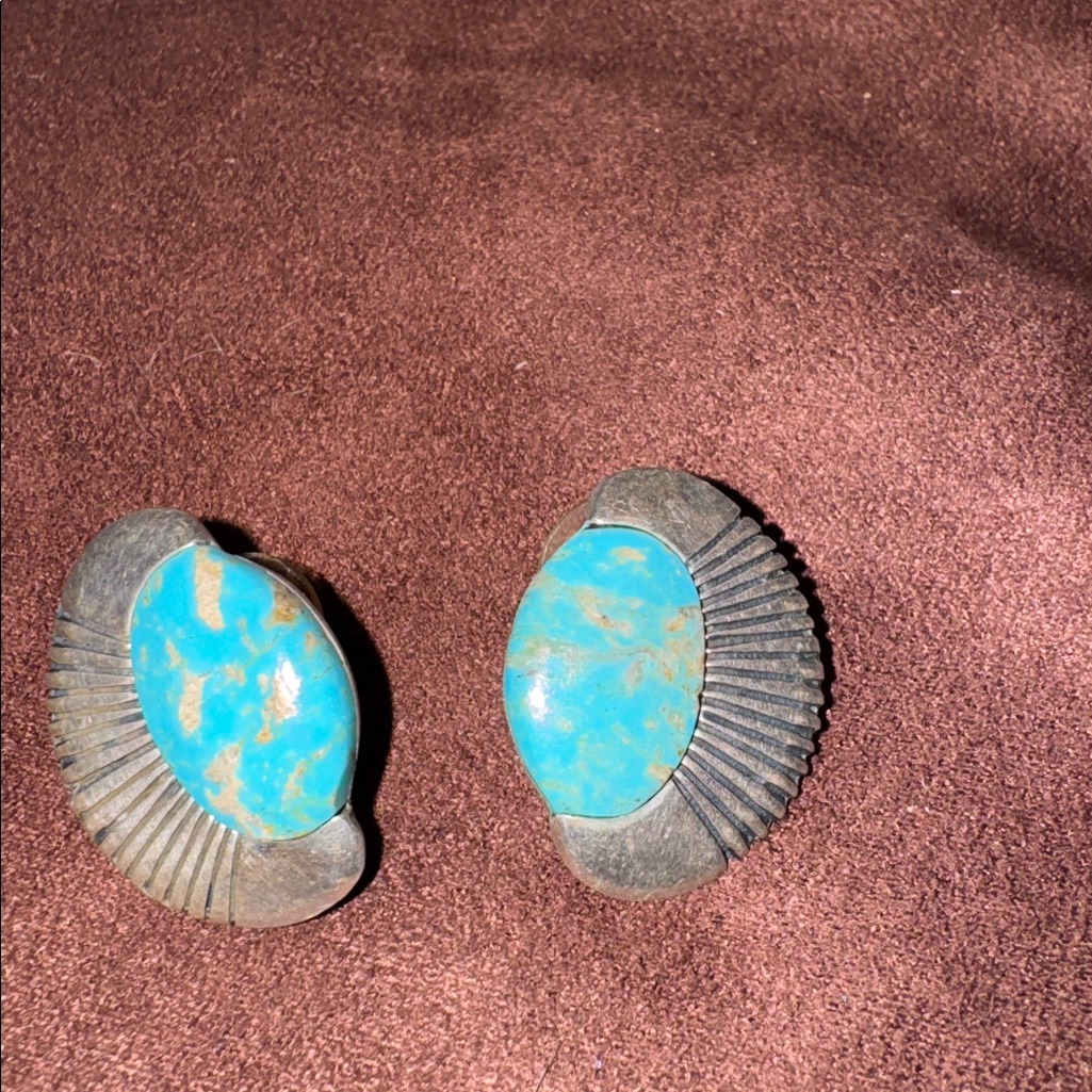 Silver Navajo Turquoise Earrings 89$